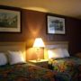 Фото 3 - America s Best Inn & Suites