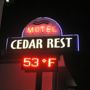 Фото 2 - Cedar Rest Motel