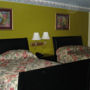 Фото 2 - Raintree Inn and Suites