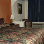 Фото 3 - Raintree Inn and Suites