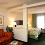 Фото 14 - Fairfield Inn and Suites Atlanta Buckhead