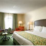 Фото 5 - Fairfield Inn and Suites Atlanta Buckhead