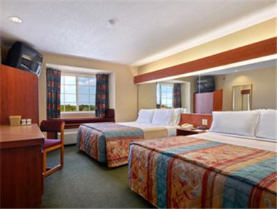 Фото 6 - Microtel Inn & Suites by Wyndham Airport North