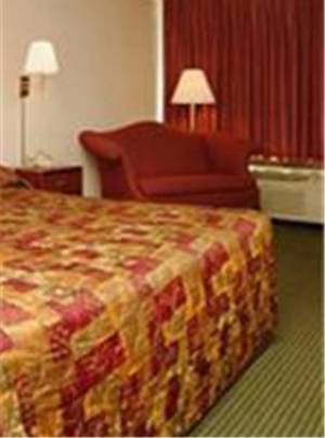 Фото 8 - Budget Host Inn and Suites Memphis