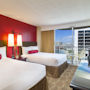 Фото 11 - Aston Waikiki Beach Hotel