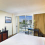 Фото 14 - Aston Waikiki Beach Hotel