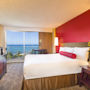 Фото 6 - Aston Waikiki Beach Hotel