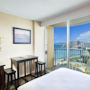 Фото 9 - Aston Waikiki Beach Hotel