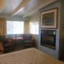 Фото 2 - Cedar Inn & Suites
