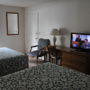 Фото 7 - Cedar Inn & Suites