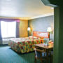 Фото 9 - Crystal Inn Suites & Spas
