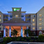 Фото 13 - Holiday Inn Express & Suites Lakeland