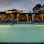 Фото 1 - Hilton Garden Inn Monterey