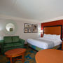 Фото 3 - La Quinta Inn & Suites Greensboro