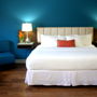 Фото 9 - The BLVD Hotel & Suites