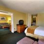 Фото 10 - Econo Lodge Inn and Suites - Williamsburg