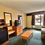 Фото 12 - Econo Lodge Inn and Suites - Williamsburg
