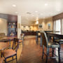 Фото 5 - Best Western PLUS Roundhouse Suites Boston