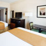 Фото 1 - Holiday Inn Express & Suites - Atlanta Downtown