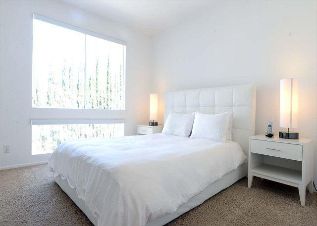 Фото 10 - Hollywood Modern 2 Bedroom