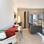Фото 3 - Icon Apartments – Holiday Rentals Cape Town