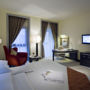 Фото 3 - Mercure Gold Hotel Al Mina Road Dubai
