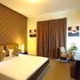 Фото 13 - Royal Ascot Hotel Apartment (Kirklees 2)