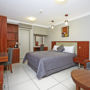 Фото 2 - Comfort Inn & Suites Burwood
