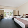 Фото 2 - Quality Hotel Melbourne Airport