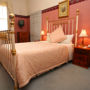 Фото 2 - The Lodge on Elizabeth Bed & Breakfast