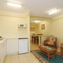 Фото 13 - Cairns Queenslander Hotel & Apartments