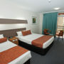 Фото 4 - Islander Resort Hotel