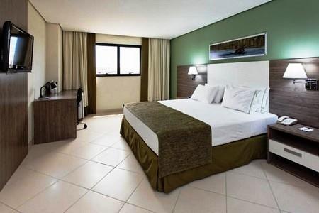 Фото 13 - Holiday Inn Express Cuiaba