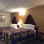 Фото 2 - Midtown Motel & Suites