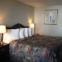 Фото 4 - Midtown Motel & Suites