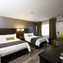 Фото 2 - V Hotel & Suites