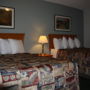 Фото 3 - Northwoods Inn & Suites