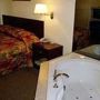 Фото 2 - Econo Lodge Inn & Suites Red Deer