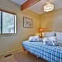 Фото 12 - Cedar Springs Lodge Bed & Breakfast