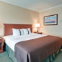 Фото 3 - Holiday Inn & Suites Grande Prairie