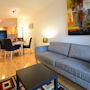 Фото 3 - Royal Stays Furnished Apartments-Blue Jays Way