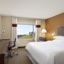 Фото 3 - Four Points by Sheraton Kelowna Airport