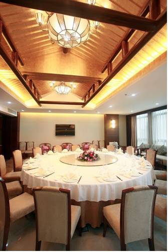 Фото 2 - Kangte Wangfu Hotel of Resort And Conference
