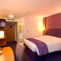 Фото 8 - Premier Inn Manchester Airport (Heald Green)