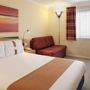 Фото 1 - Holiday Inn Express Stoke-On-Trent