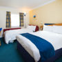 Фото 14 - Holiday Inn Express Milton Keynes