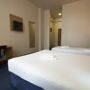 Фото 6 - Travelodge Derry