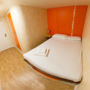 Фото 2 - easyHotel Luton