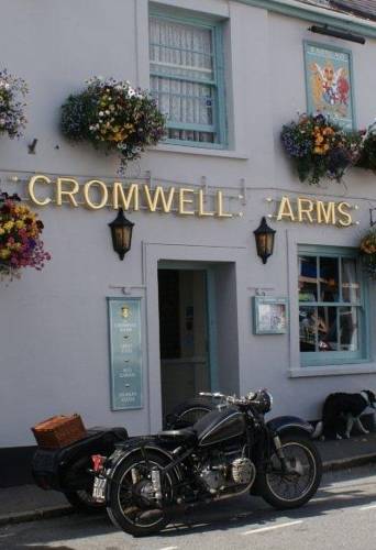 Фото 8 - The Cromwell Arms