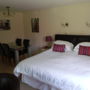 Фото 2 - Acers Serviced Accommodation